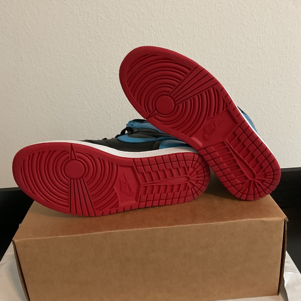 Air Jordan 1 High OG UNC to Chicago Black Blue Red Size 7.5 Men Replacement box - Picture 5 of 6